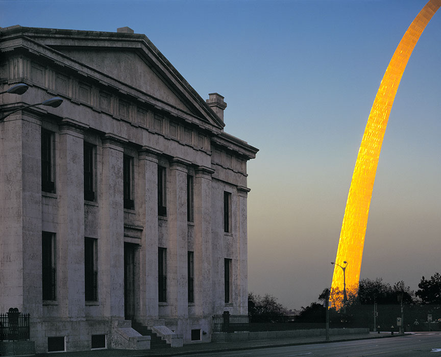 /product//the-old-courthouse-and-the-arch-sunset/