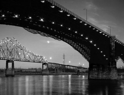 Moonrise, Martin Luther King and Eads Bridges, 1986